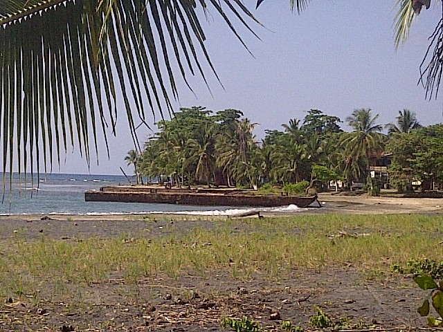 Barge at Playa Negra