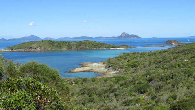 whitehaven beach lookout