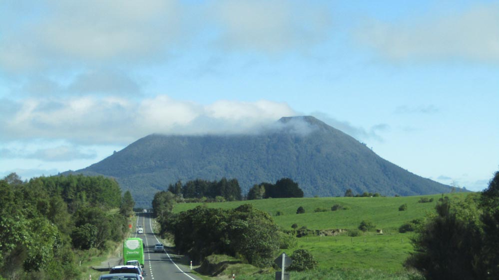 taupo mount tauhara