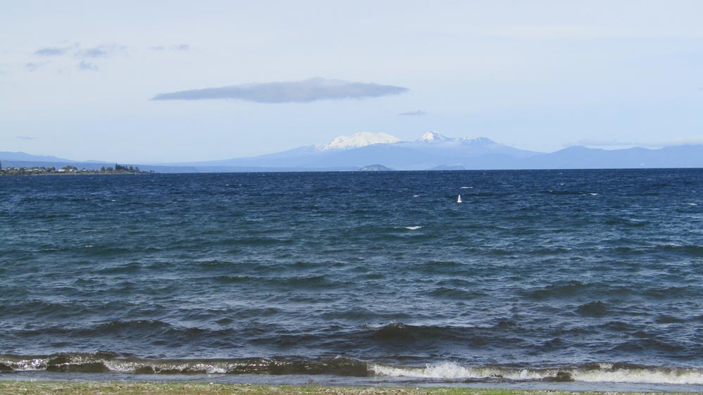 taupo 3 volcanoes