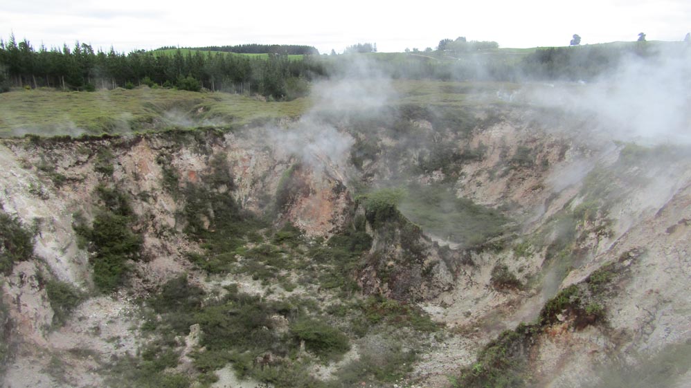 taupo thermal terraces