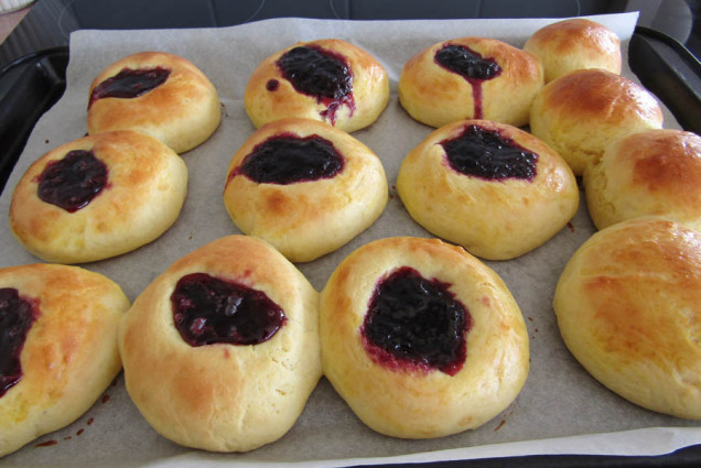 sweet kolaches